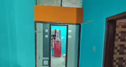 Family atmosphere Guest Room With Double Bed + Single Bed With Cooling Duckting