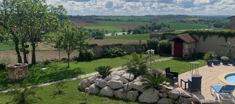 "carpe Diem" en Albret, Magnifique Longère Avec Piscine et Grand Terrain Clos