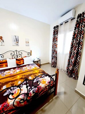 2 soverom, strykejern/-brett, wi-fi og sengetøy