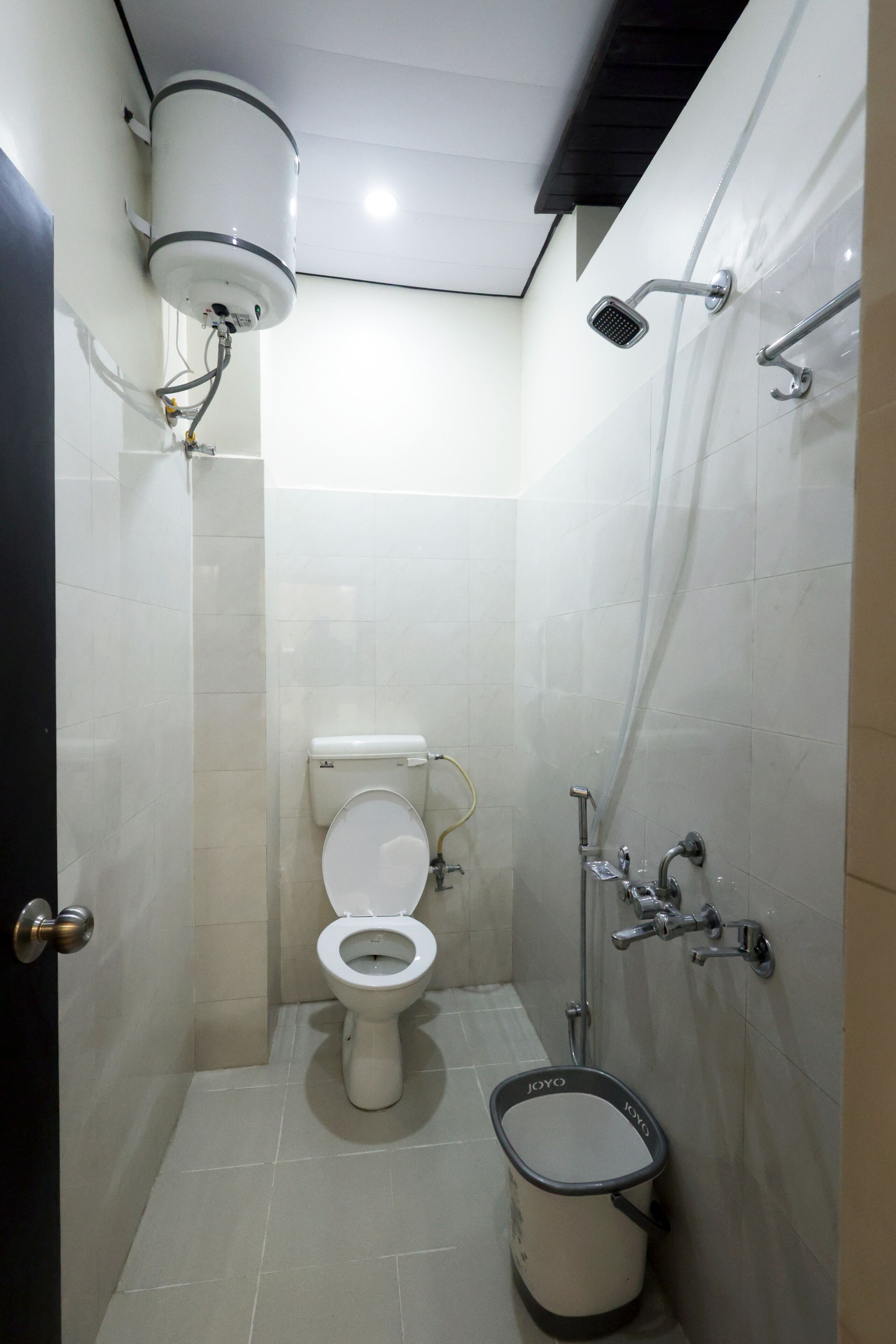 Classic Apartment | Bathroom
