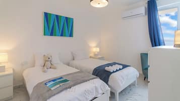 2 bedrooms, iron/ironing board, free WiFi, bed sheets