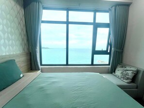 Deluxe Apartment, 3 Bedrooms, Non Smoking, Beach View | Frette Italian sheets, premium bedding, down comforters