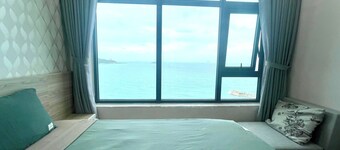 Muong Thanh Beachfront Apartment