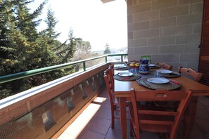 Apartment, 2 Bedrooms, Smoking, Balcony | Outdoor dining - Casa Zara Ideal Stay for Families and Small Groups (Otranto)
