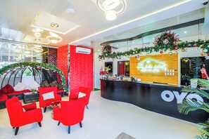Reception - OYO 489 Casa Mia Hotel Suites (General Santos)
