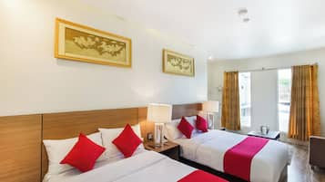 1 bedroom, desk, laptop workspace, free WiFi