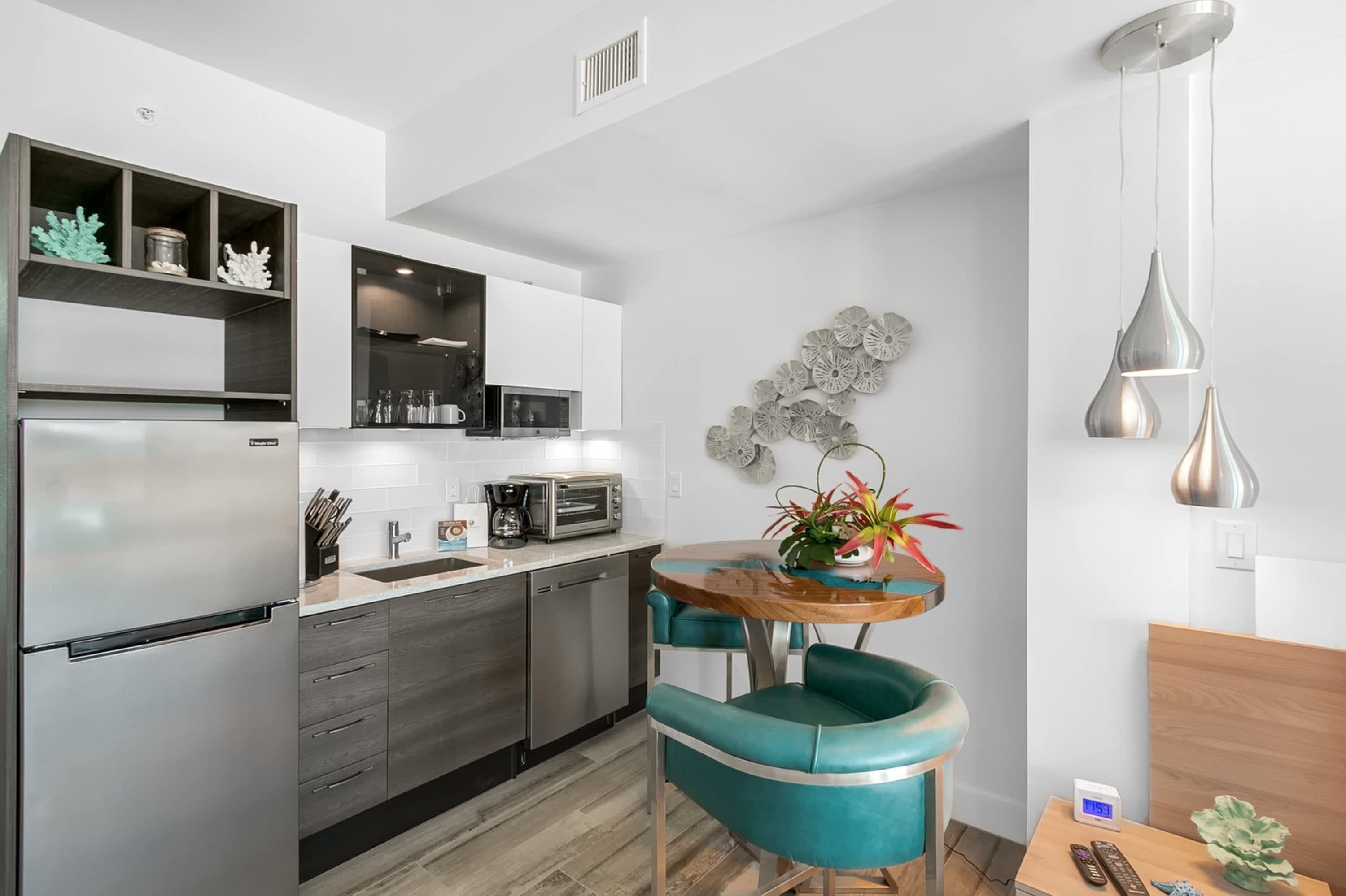 Fridge, microwave, coffee/tea maker, toaster