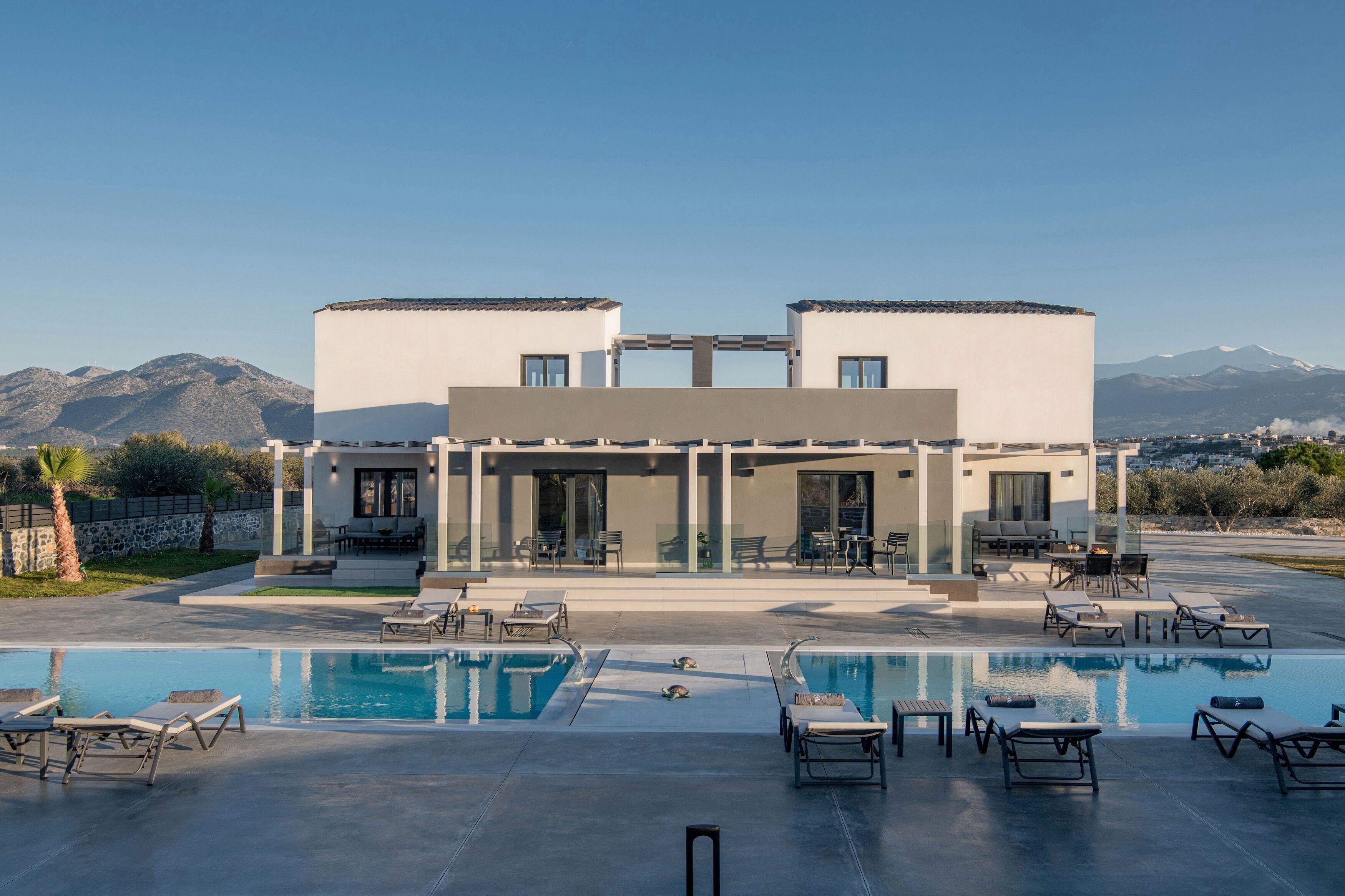 Piscina externa, piscina aquecida