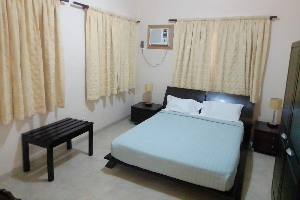 Standard Double Room | Desk, WiFi (free)
