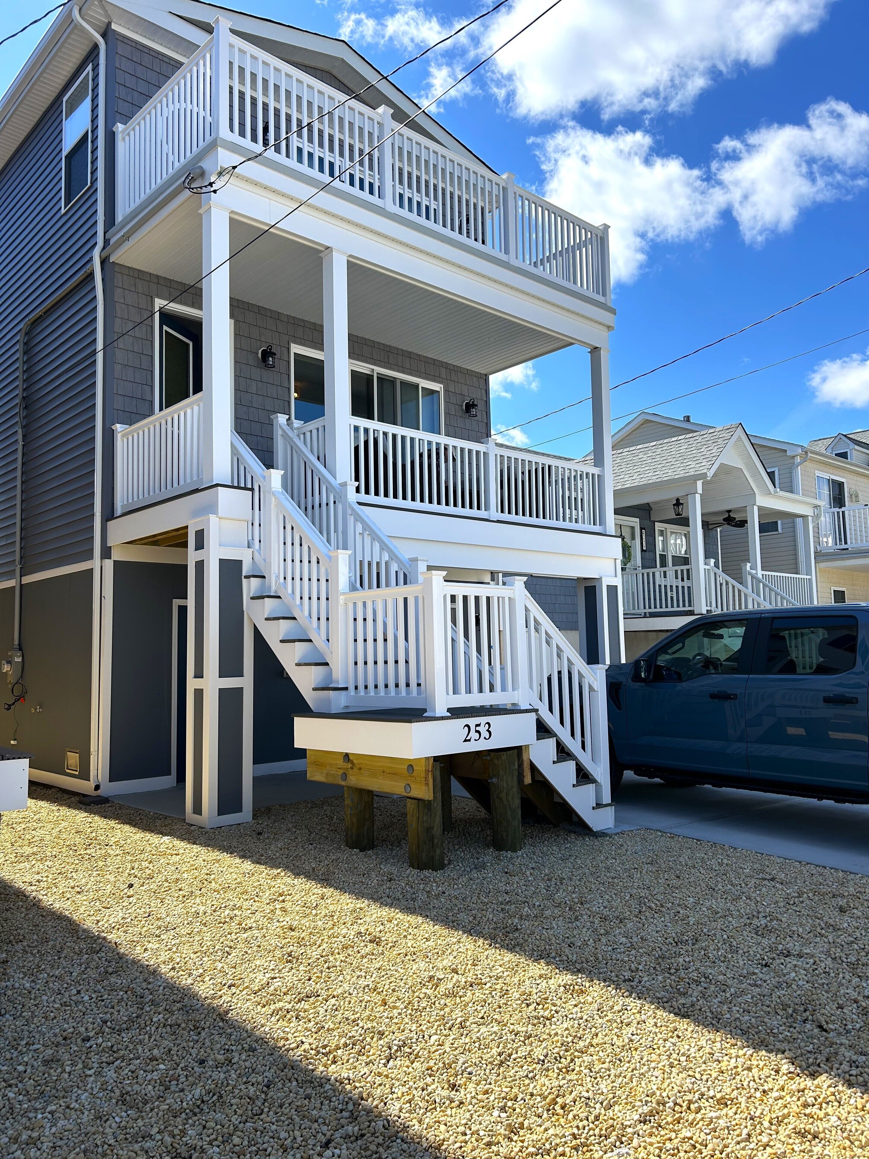 Modern 4bdrm New Construction Home
