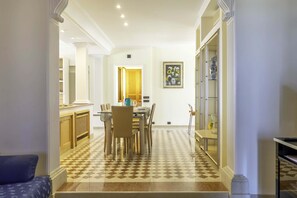 Interior - Luxury Palace - Penthouse by the sea Luxury penthouse 100 meters from the sea (Pozzallo)