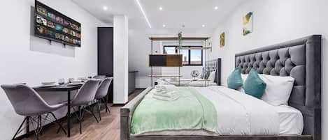 1 soveværelse, strygejern/strygebræt, Wi-Fi, sengetøj