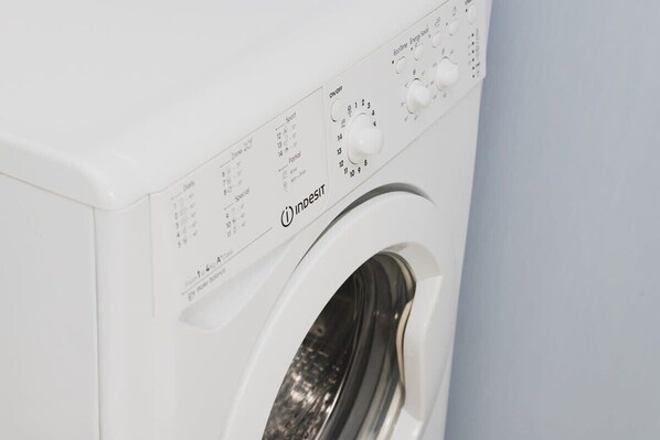 Unclassified image, 1 of 16, button