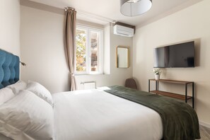 1 bedroom, in-room safe, iron/ironing board, WiFi