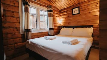 Comfort Cabin | 2 bedrooms, free WiFi
