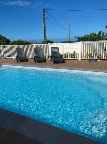 Villa Mambia, Terrasse de Vinty. Sainte Rose.