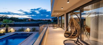 Newly built modern Villa NikSun