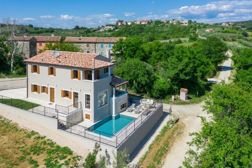 Villa Skarline by Villas Guide