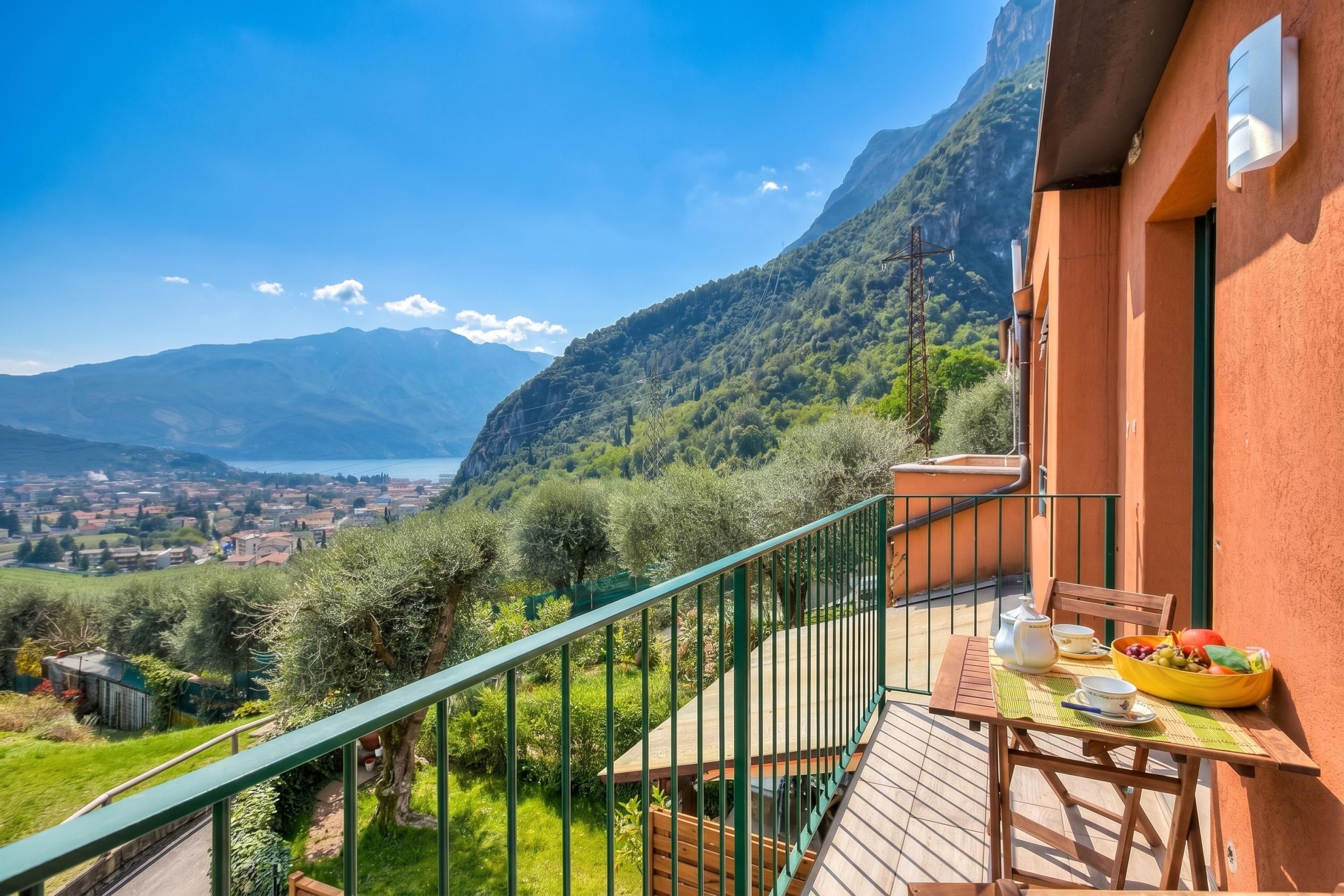Family Apartment, 2 Bedrooms, Balcony, Mountainside (Casa Scott - Apartment with Pool &) | Outdoor dining