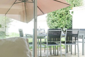 Outdoor dining - Pretty house St Michel Les Sables 9 people (Les Sables-d´Olonne)