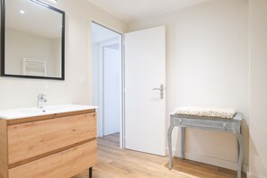 Shower, hair dryer - Pretty house St Michel Les Sables 9 people (Les Sables-d´Olonne)