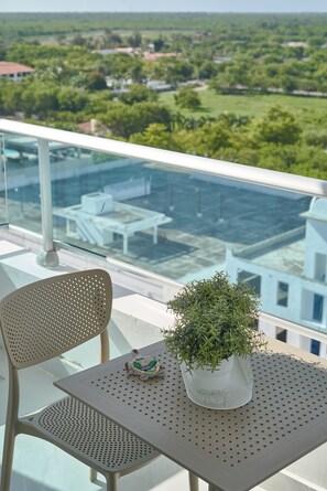 Room - Exquisite Apartment in Marbella (Guayacanes)