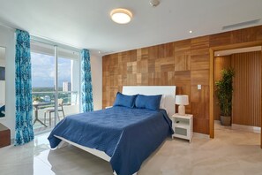 Familienapartment, Raucher, Stadtblick | 3 Schlafzimmer, Verdunkelungsvorhänge, schallisolierte Zimmer