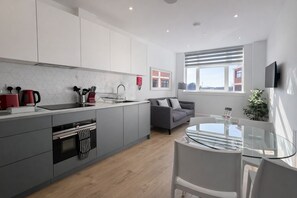 Unclassified image, 5 of 33, button - Roomspace Apartments - Syward Place (Chertsey)