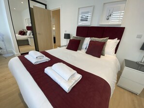In-room safe, iron/ironing board, free WiFi