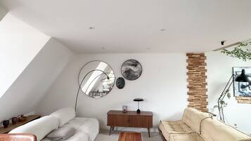 Télévision à écran plat, livres