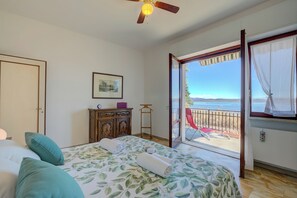 4 habitaciones, espacio para trabajar con laptop y wifi gratis 