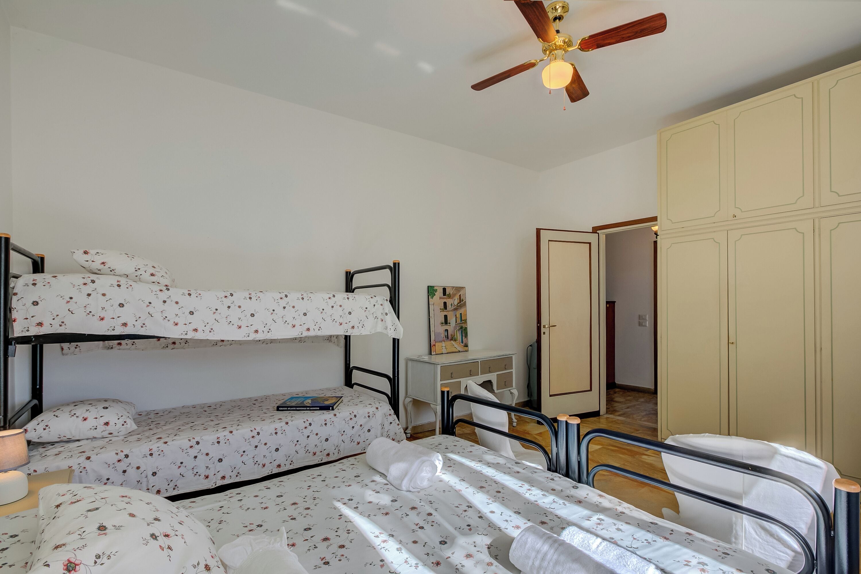 Family Villa, Multiple Bedrooms, 2 Bathrooms, Mountainside (Blooming Villa Cos Lake View) | 4 bedrooms, laptop workspace, free WiFi, bed sheets
