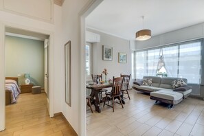 Family Apartment, Multiple Bedrooms (Il Giardino Di Dante Stresa Center) | Living area - Il Giardino Di Dante Stresa Center (Stresa)