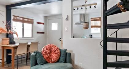Boho Southwest Modern Unit 3 with Butte Mtn Views!