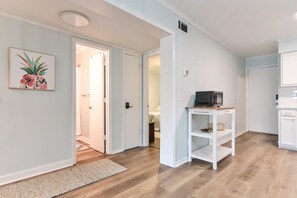 Interior - Newly Renovated Peaceful Oasis-Walk to the Beach! (North Myrtle Beach)