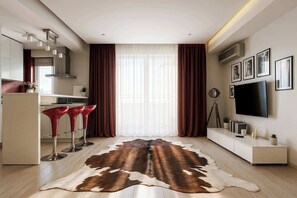 Interior - Qult • Old City Pearl (București)