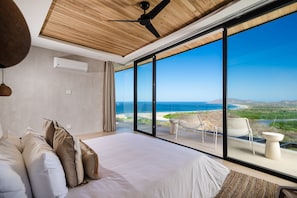 6 bedrooms, iron/ironing board, travel cot, WiFi - Modern 6 BR Ocean View Villa with pingpong table, daily breakfast & cleaning (Playa Tamarindo)
