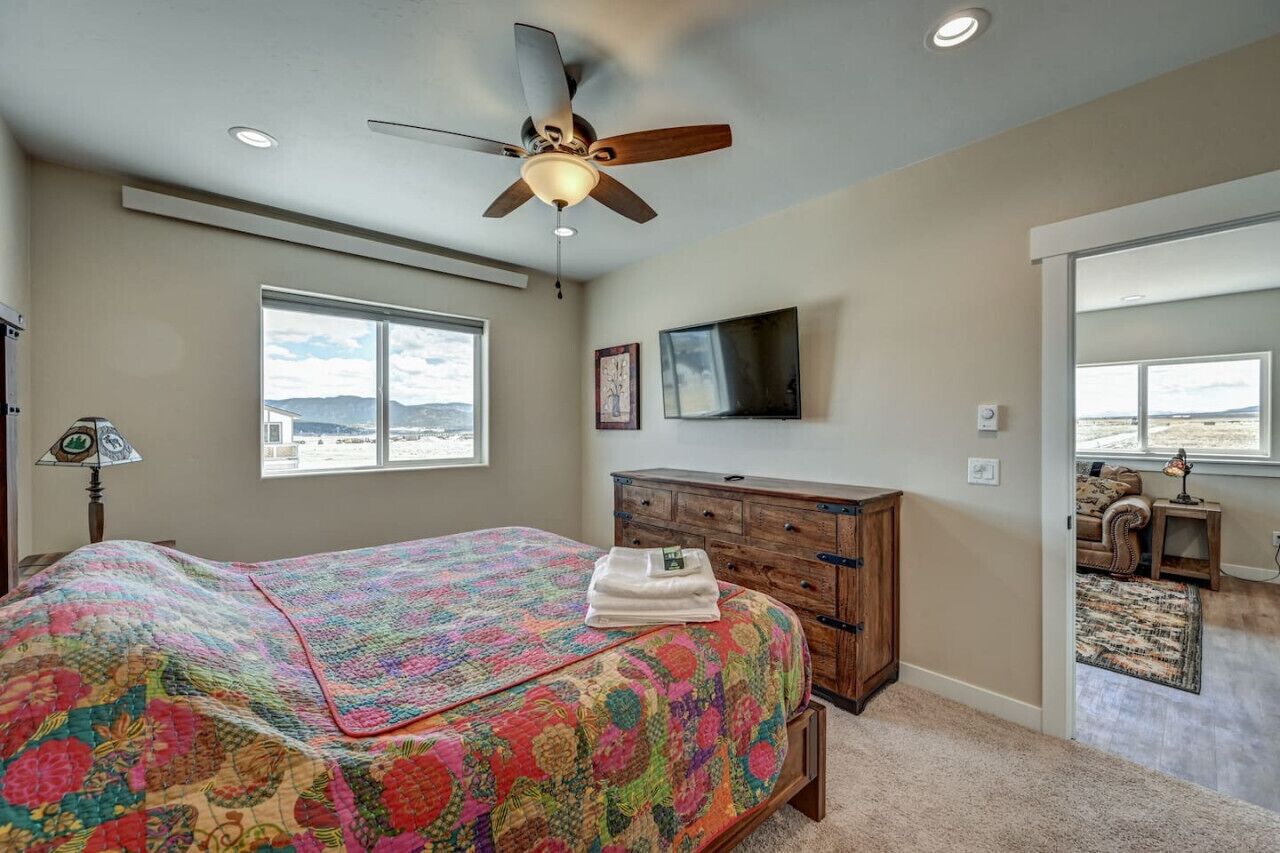 1 bedroom, WiFi, bed sheets