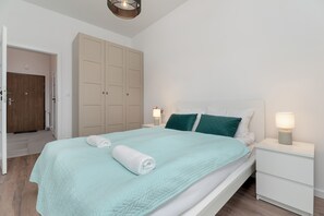 1 間睡房、獨特設計、獨特裝修、熨斗/熨衫板