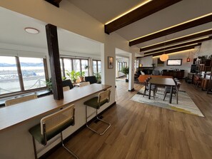 Dining - Lake Pepin Marina Bungalow - River Views, Hot Tub! (Pepin)