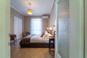 2 Schlafzimmer, Bügeleisen/Bügelbrett, kostenloses WLAN, Bettwäsche