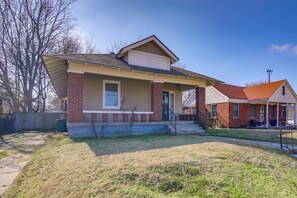 House (3 Bedrooms) | Interior - Pet-friendly Memphis Home - 4 Mi to Downtown! (Memphis)