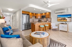 Living area - Kihei Surfside, #310 1 Bedroom Condo by RedAwning (Kihei)