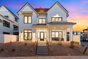 House, Multiple Bedrooms | Exterior - Harvest Haven 9 Bedroom Home (St. George)