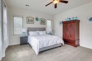 House (3 Bedrooms) | Interior - Luxury Queen Creek Home w/ Calming Pool Oasis! (Queen Creek)