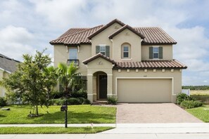 Hus - 6 soveværelser | Udendørsområde