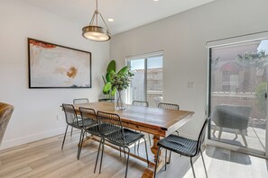 Apartment (5 Bedrooms) | Interior - St George Home w/ Patio - 8 Mi to Snow Canyon! (St. George)
