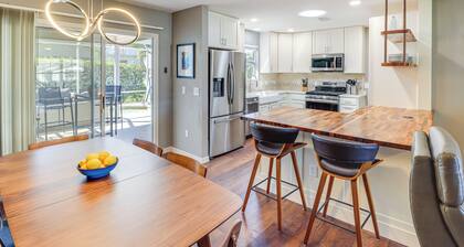 Renovated Home in The Villages w/ Lanai, Golf Cart