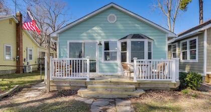 Bayfront Maryland Retreat w/ Deck, Near Beaches!