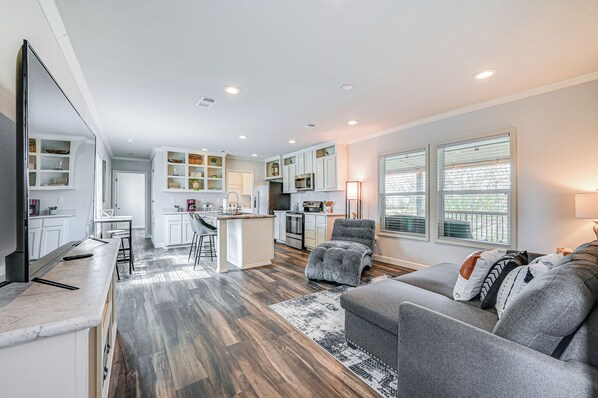 Cottage (2 Bedrooms) | Interior